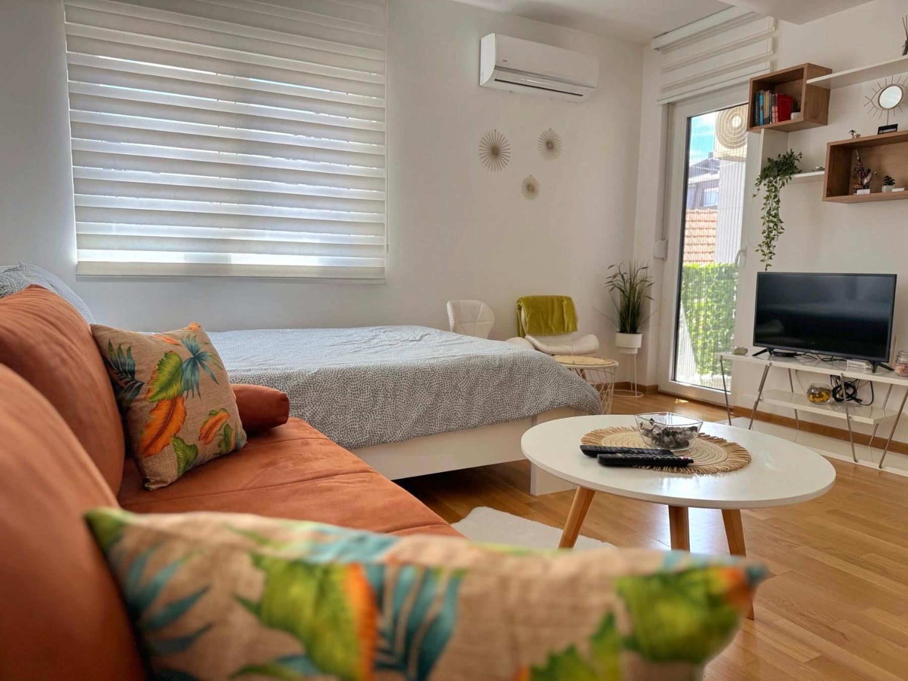 Afrika Apartment Брчко Экстерьер фото