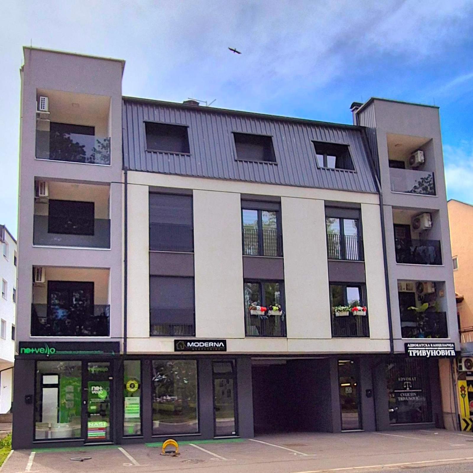Afrika Apartment Брчко Экстерьер фото